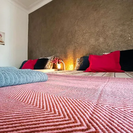 Urquinaona Rooms Hostel Barcelona
